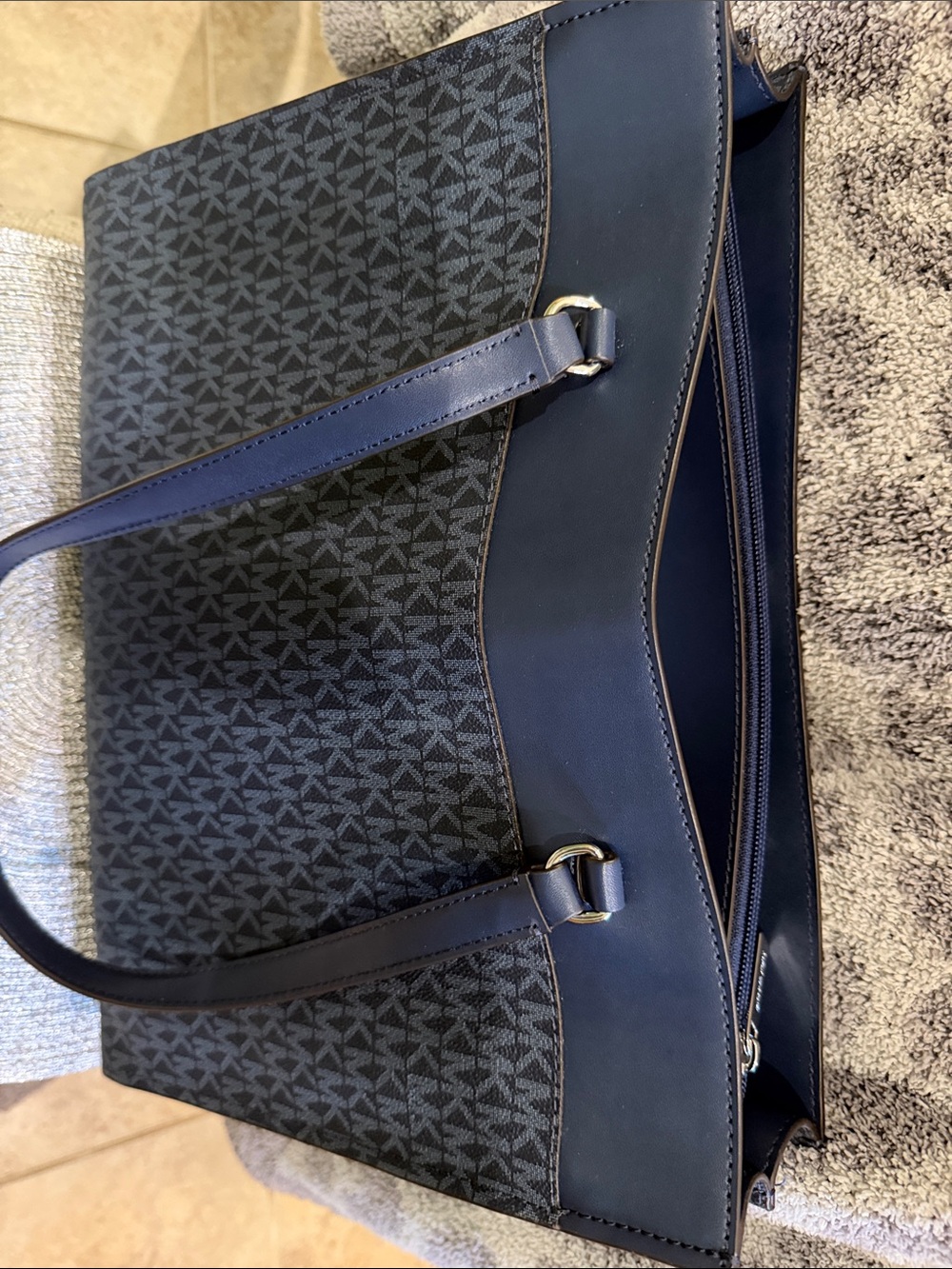 Michael Kors Navy Blue MK Logo Tote - Picture 6 of 11